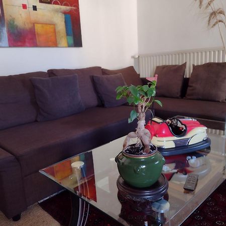 Apartamento Au Gré Du Voyage Uzès Exterior foto