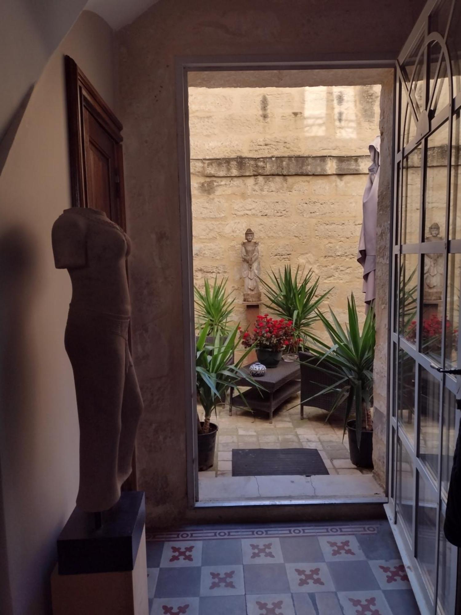 Apartamento Au Gré Du Voyage Uzès Exterior foto