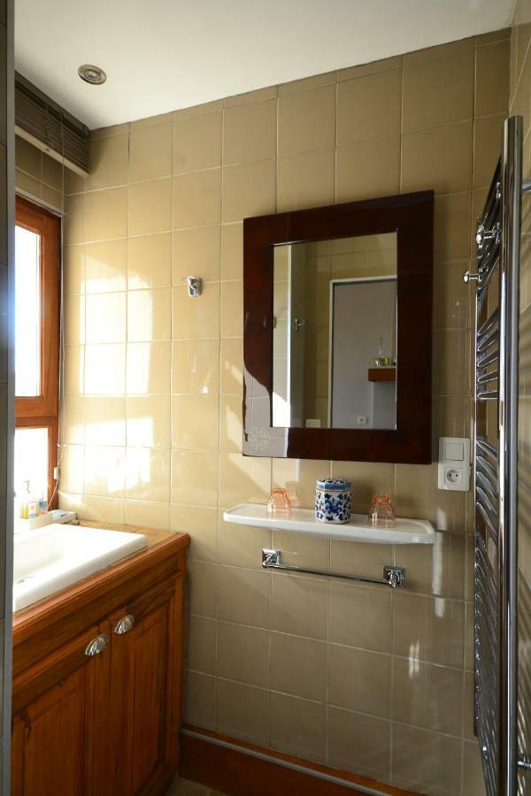 Apartamento Au Gré Du Voyage Uzès Exterior foto